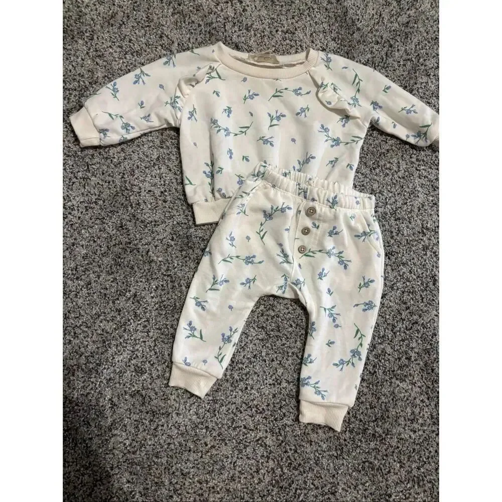 ❤️Jessica Simpson Baby Girl 2Piece Outfit 3/6M
